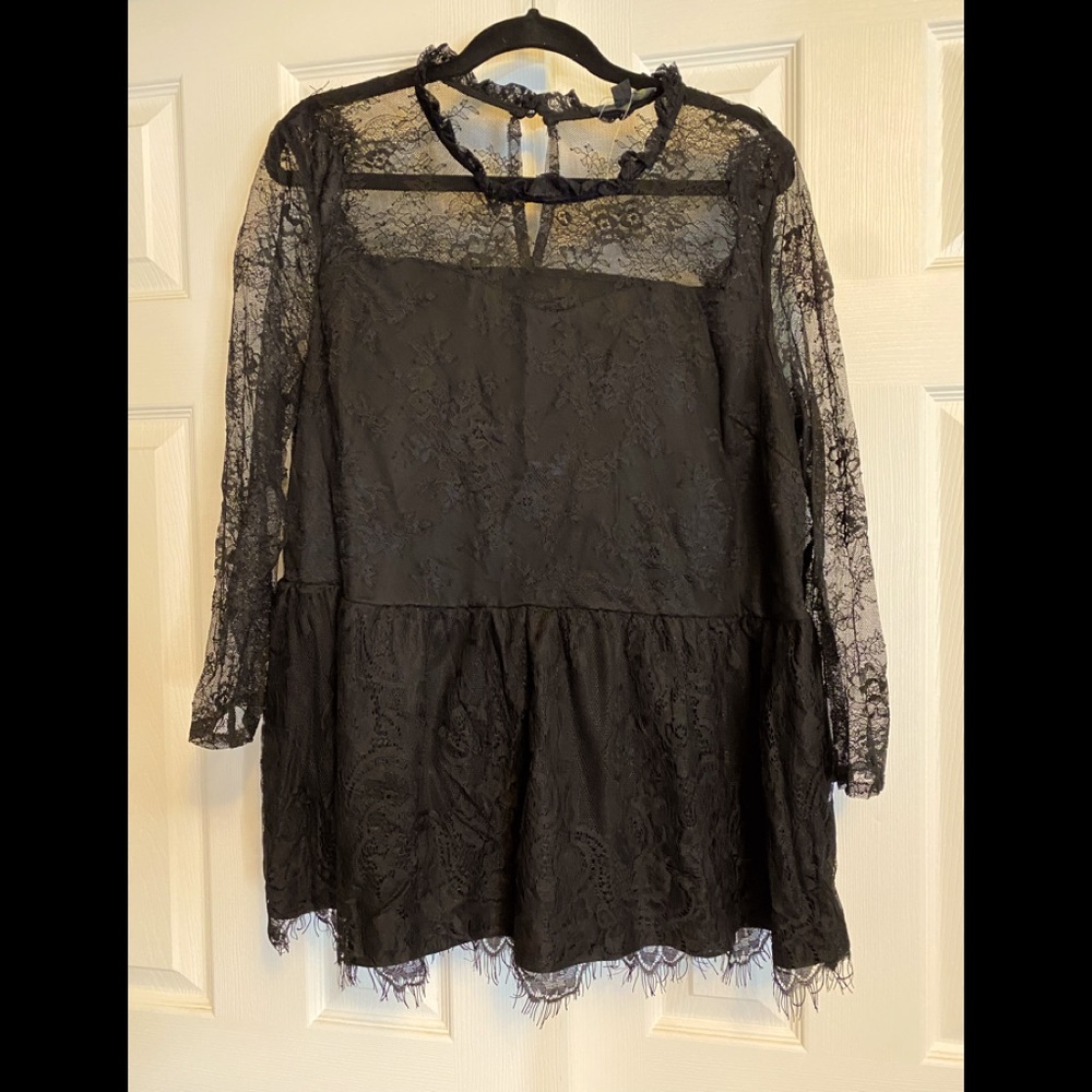 NWOT Suzanne Betro Lace Babydoll blouse Size 2X